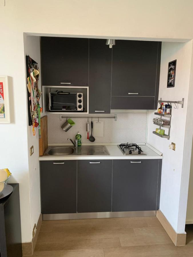 Appartamento Splendido Con Tutti Servizi In Zona Navigli Mediolan Zewnętrze zdjęcie