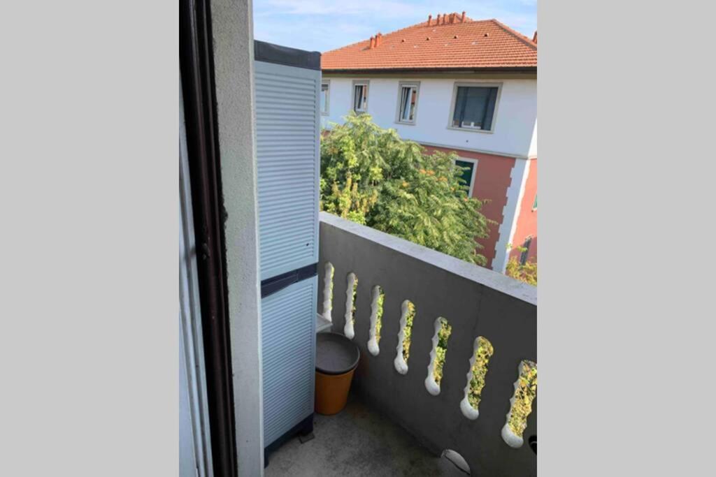 Appartamento Splendido Con Tutti Servizi In Zona Navigli Mediolan Zewnętrze zdjęcie